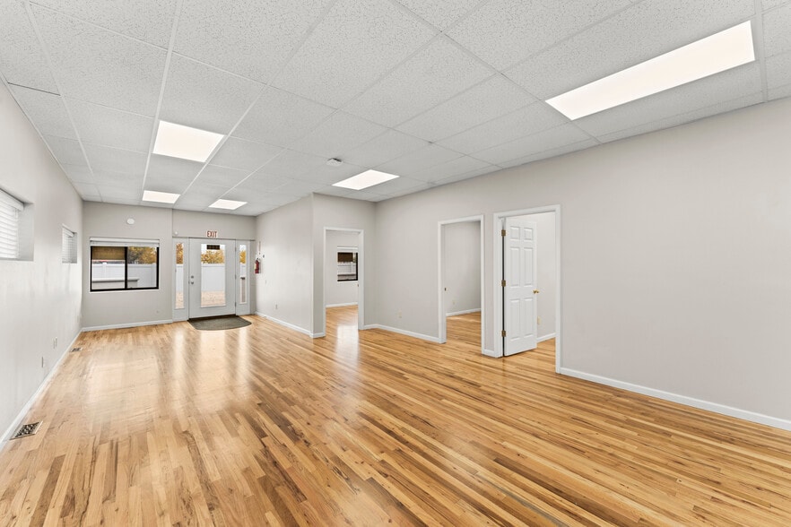 1925 S Timberline Rd, Fort Collins, CO for lease - Building Photo - Image 2 of 7