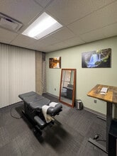 1230 NE 3rd St, Bend, OR à louer Photo intérieure- Image 2 de 10