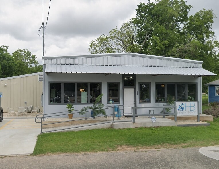 520 W Colorado St, La Grange, TX for lease - Primary Photo - Image 1 of 5