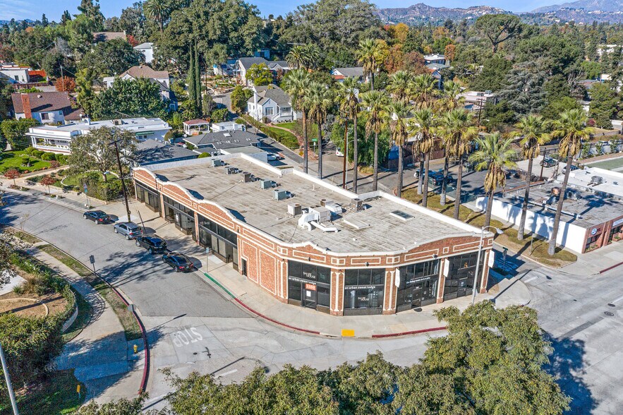 1167-1169 S Fair Oaks Ave, Pasadena, CA à louer - Photo du bâtiment - Image 3 de 17