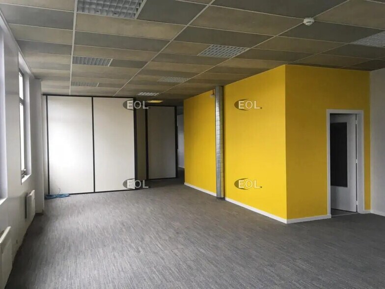 Industriel dans Morangis à louer - Photo intérieure - Image 1 de 1