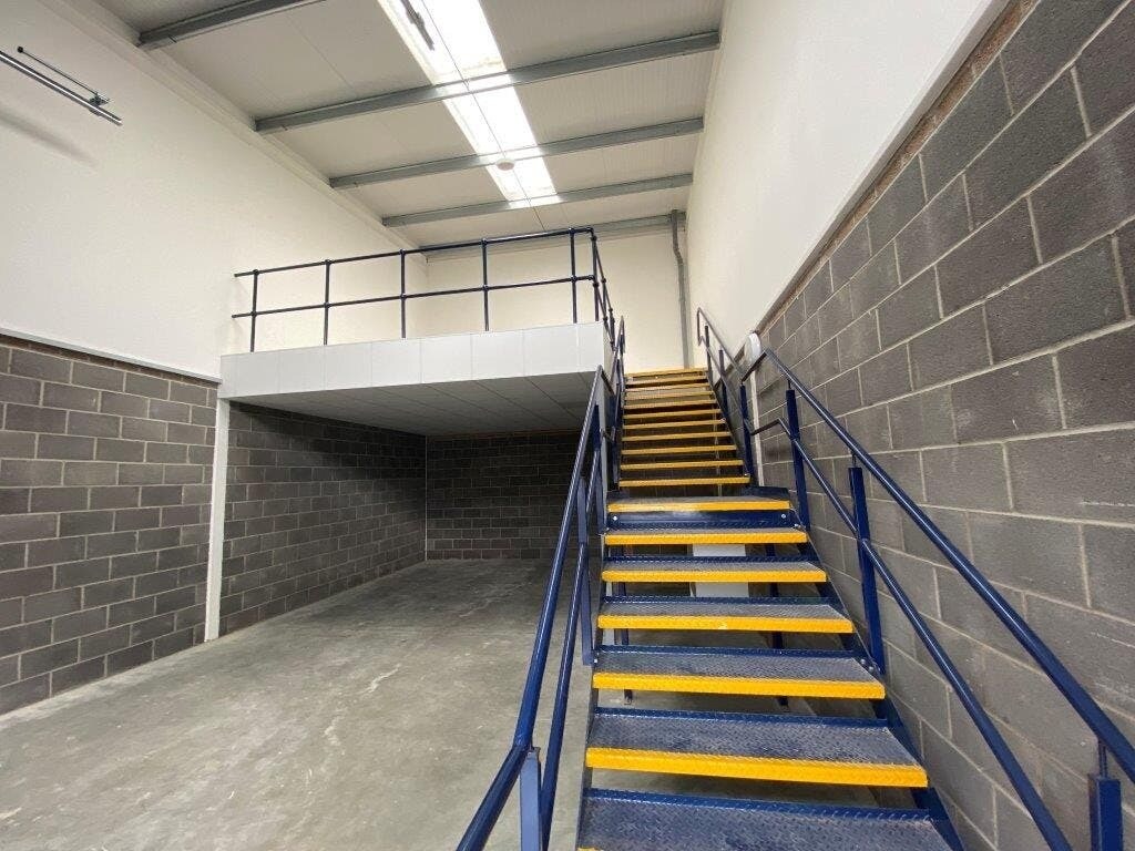 Richard Jones Rd, Minster Lovell à louer Photo intérieure- Image 1 de 5