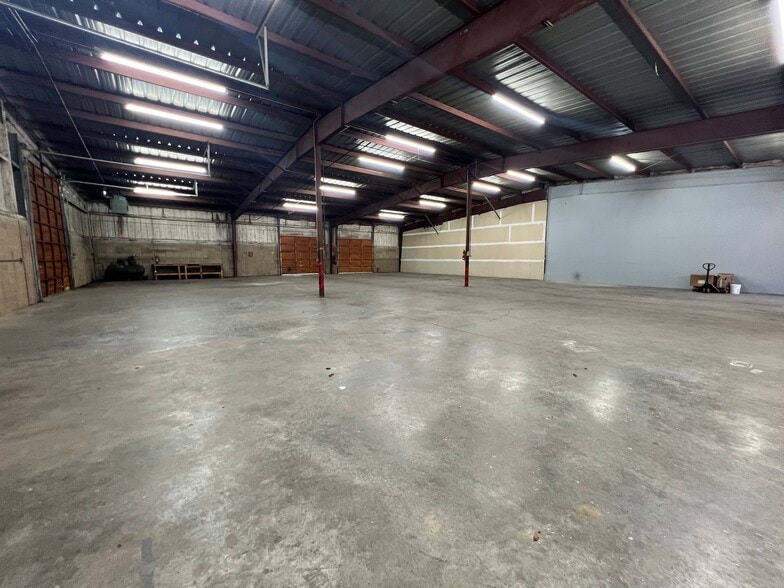 213 Whitsett Rd, Nashville, TN for lease - Interior Photo - Image 2 of 10