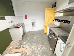26 King St, Gravesend for lease Interior Photo- Image 2 of 8