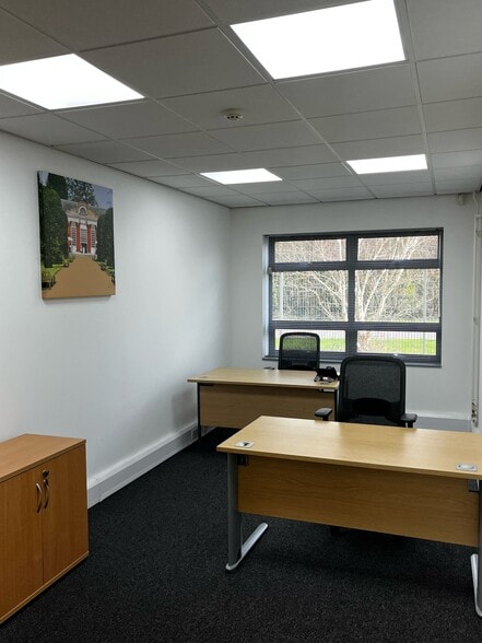 Enterprise Way, Hurn for lease - Building Photo - Image 3 of 15