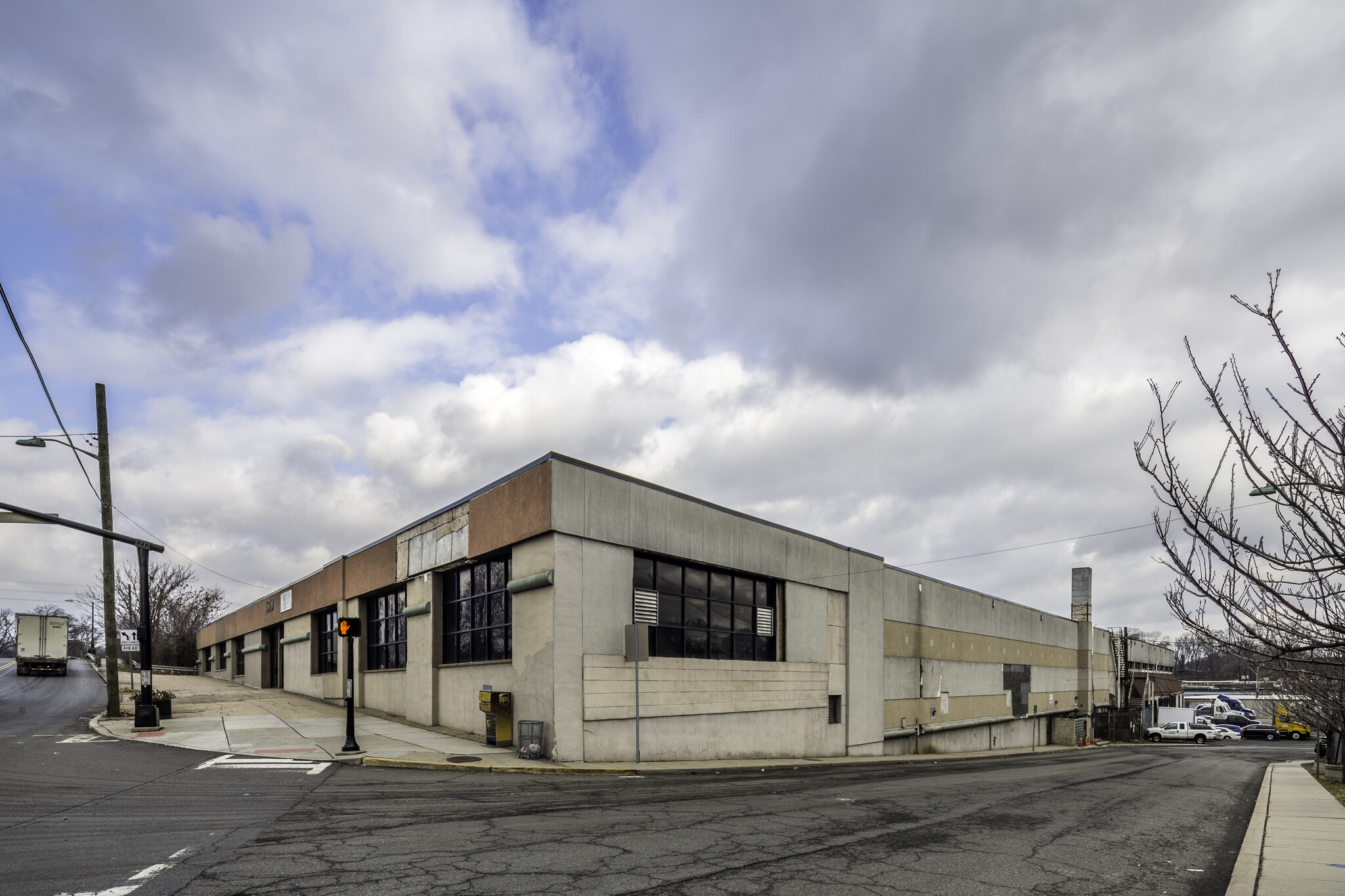 1319 N Broad St, Hillside, NJ for lease Building Photo- Image 1 of 3