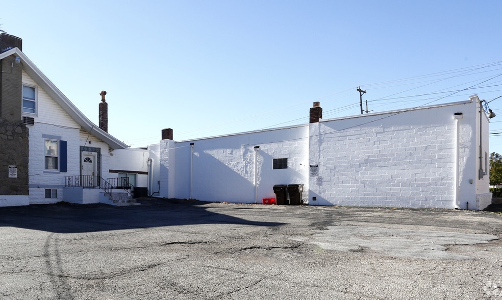 4109 North Ave, Cincinnati, OH for sale - Building Photo - Image 2 of 4