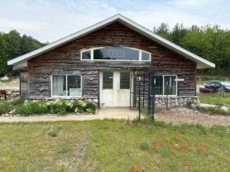 Plus de détails pour 9490 Rapid City Rd NW, Rapid City, MI - Commerce de détail à vendre