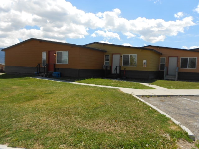 116 W Highland Dr, Ely, NV à vendre - Photo du bâtiment - Image 1 de 1