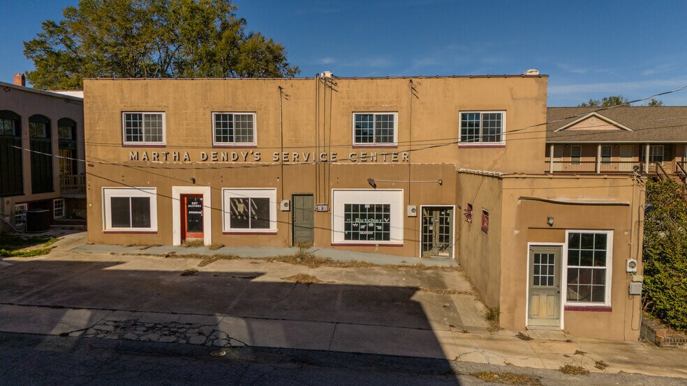 105 Enterprise St, Clinton, SC à vendre - Photo du bâtiment - Image 2 de 25
