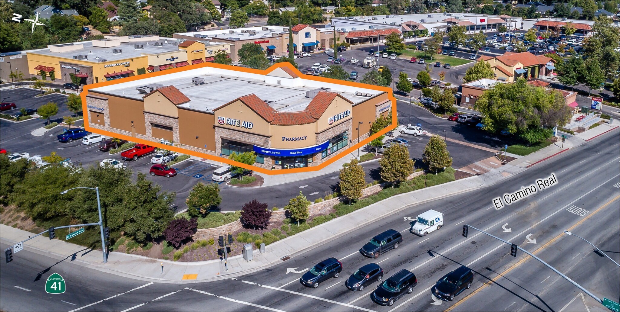 7025 El Camino Real, Atascadero, CA à louer Photo principale- Image 1 de 3