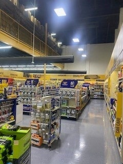 8904 Regents Park Dr, Tampa, FL à louer Photo intérieure- Image 1 de 8