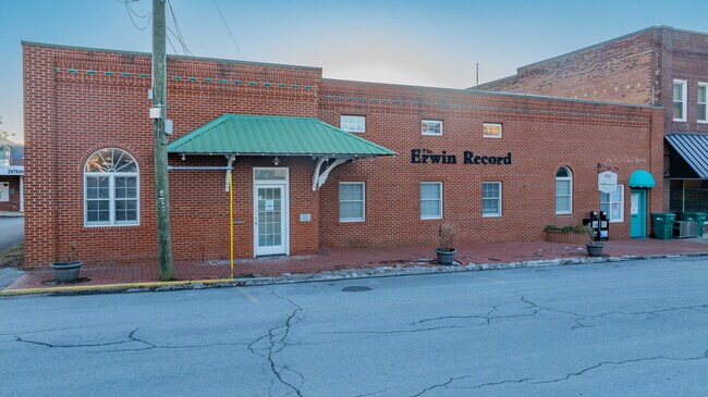 More details for 218 Gay St, Erwin, TN - Office for Sale
