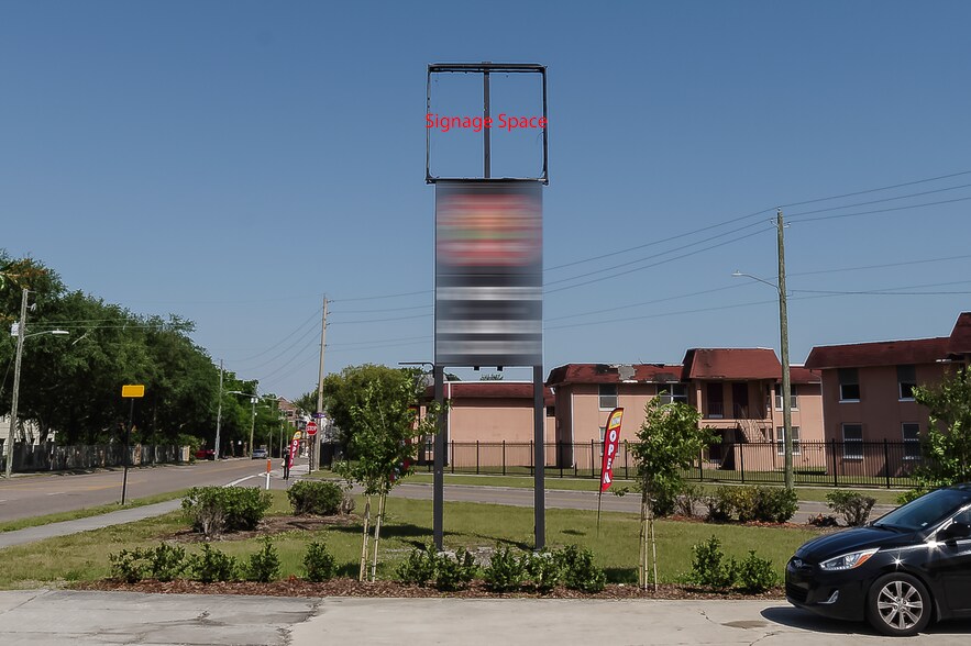 934 E Henderson Ave, Tampa, FL à louer - Photo du bâtiment - Image 3 de 7