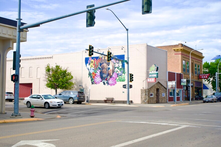 616-618 Main St, Miles City, MT à vendre - Photo du bâtiment - Image 2 de 11