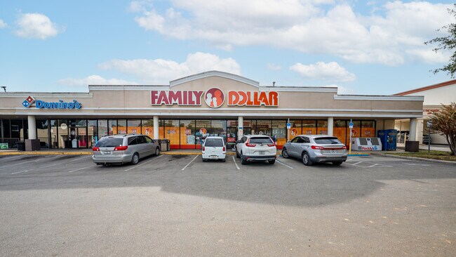 Plus de détails pour 5810-5840 SE Abshier Blvd, Belleview, FL - Commerce de détail à louer