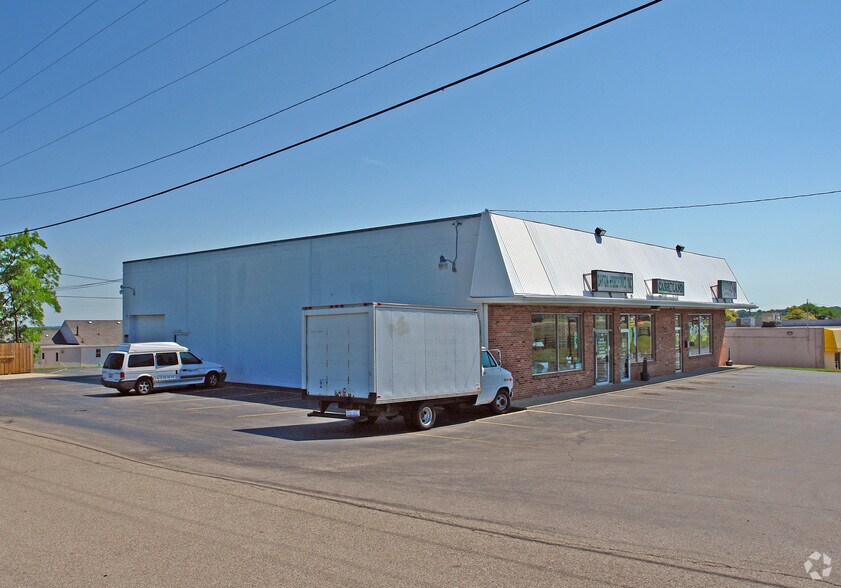 3856-3860 Miamisburg Centerville Rd, Dayton, OH à louer - Photo du bâtiment - Image 3 de 8