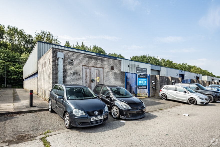 Arkwright Rd, Runcorn for lease - Building Photo - Image 1 of 8