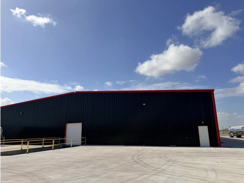 109 N FM 509, Harlingen, TX for lease - Primary Photo - Image 1 of 6