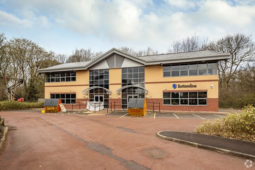 Evenwood Clos, Runcorn à louer - Photo du bâtiment - Image 3 de 3