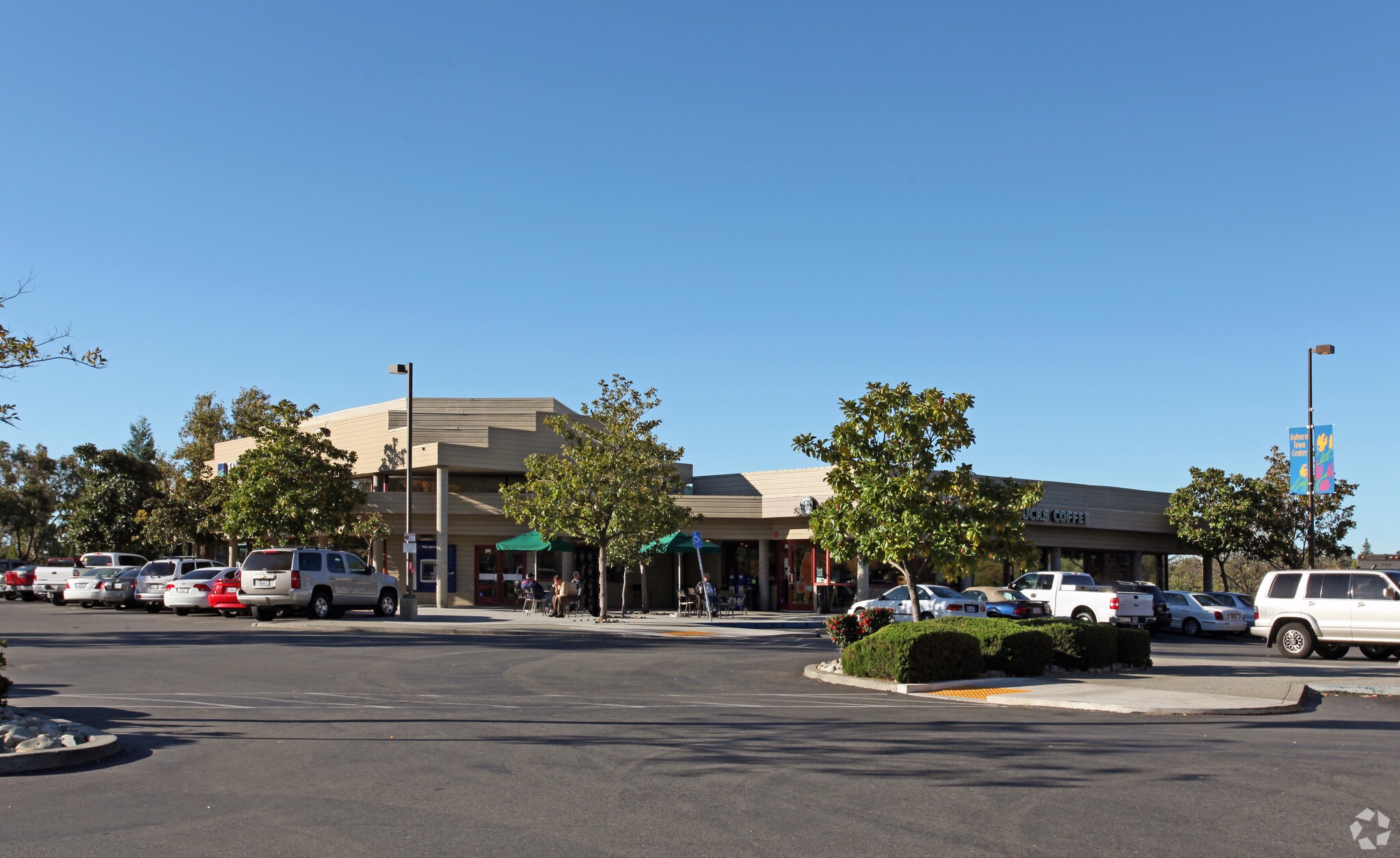 390-392 Elm Ave, Auburn, CA for lease Primary Photo- Image 1 of 2