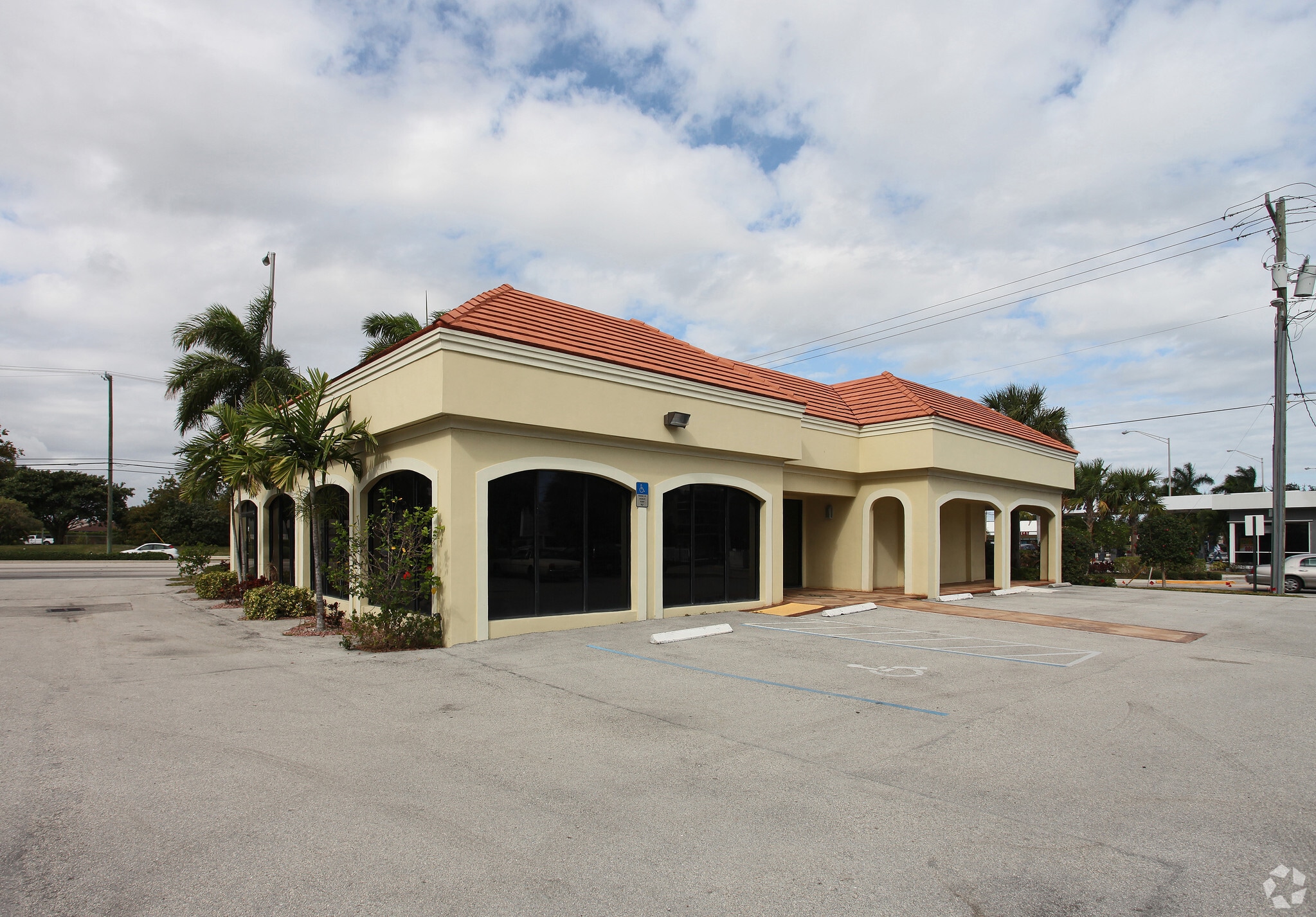 3896 N Federal Hwy, Lighthouse Point, FL for lease Primary Photo- Image 1 of 10