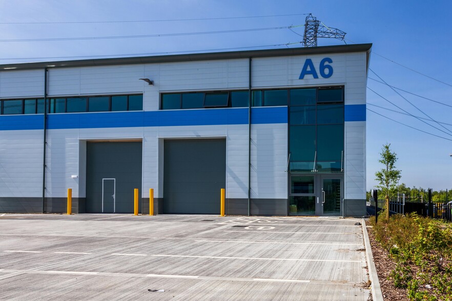 4A Shield Rd, Dartford for lease - Building Photo - Image 3 of 89