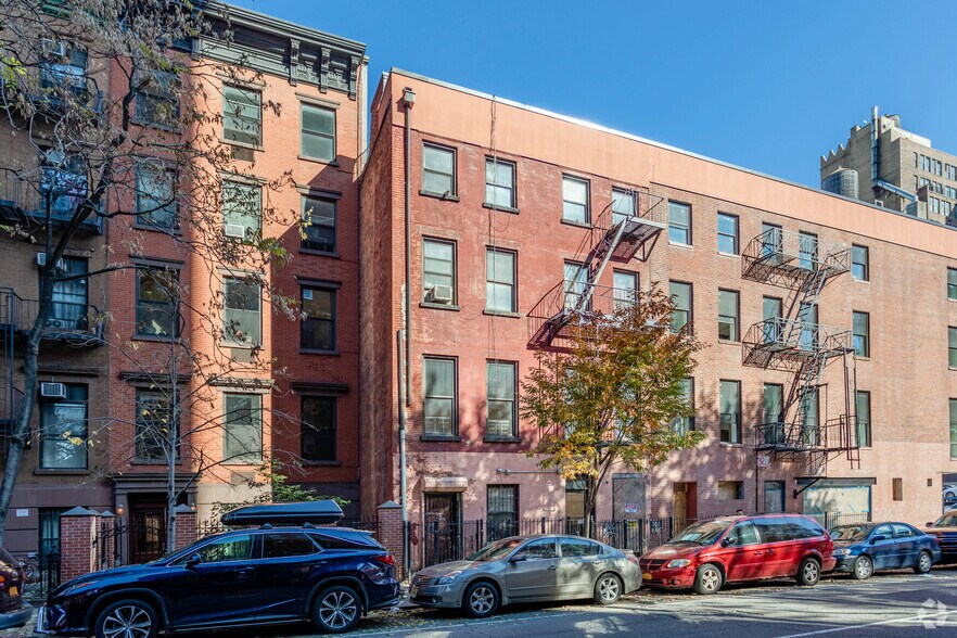 301 W 29th St, New York, NY à louer - Photo principale - Image 1 de 7