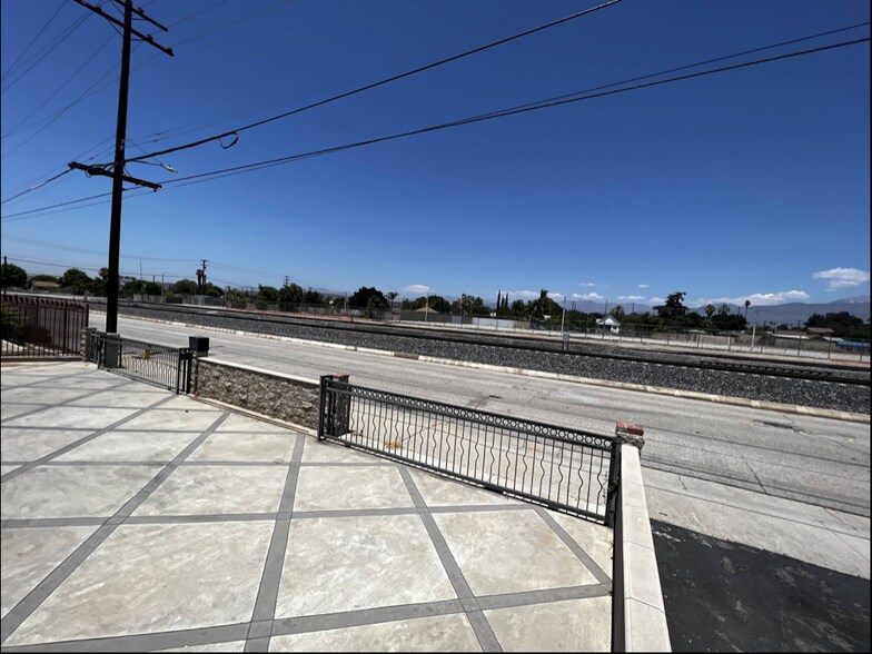 1044 W 1st St, Pomona, CA for sale - Building Photo - Image 3 of 5