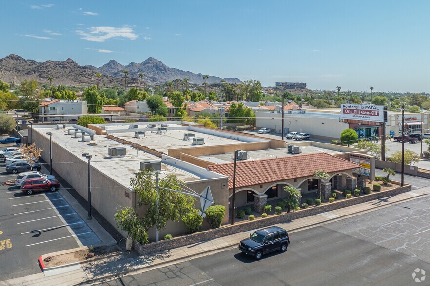 8821 N 7th St, Phoenix, AZ à vendre - Photo du bâtiment - Image 3 de 7