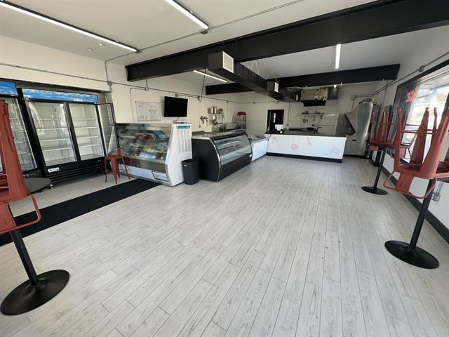 5400 Pacific Ave, Wildwood Crest, NJ for sale - Building Photo - Image 2 of 8