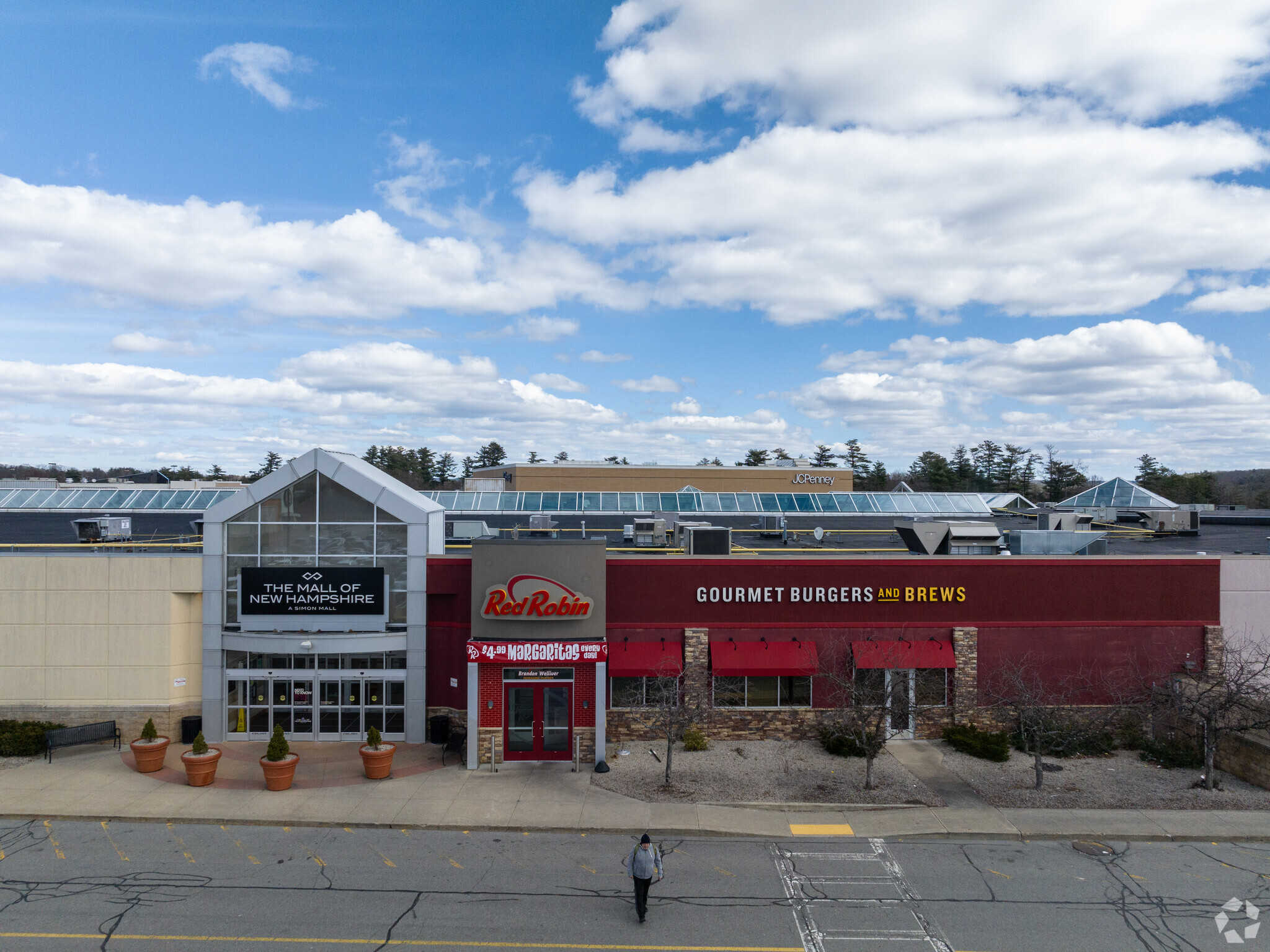 1500 S Willow St, Manchester, NH for sale Primary Photo- Image 1 of 1