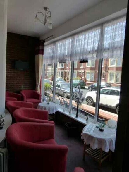 57-59 Holmview Rd, Blackpool à vendre - Photo intérieure - Image 3 de 11