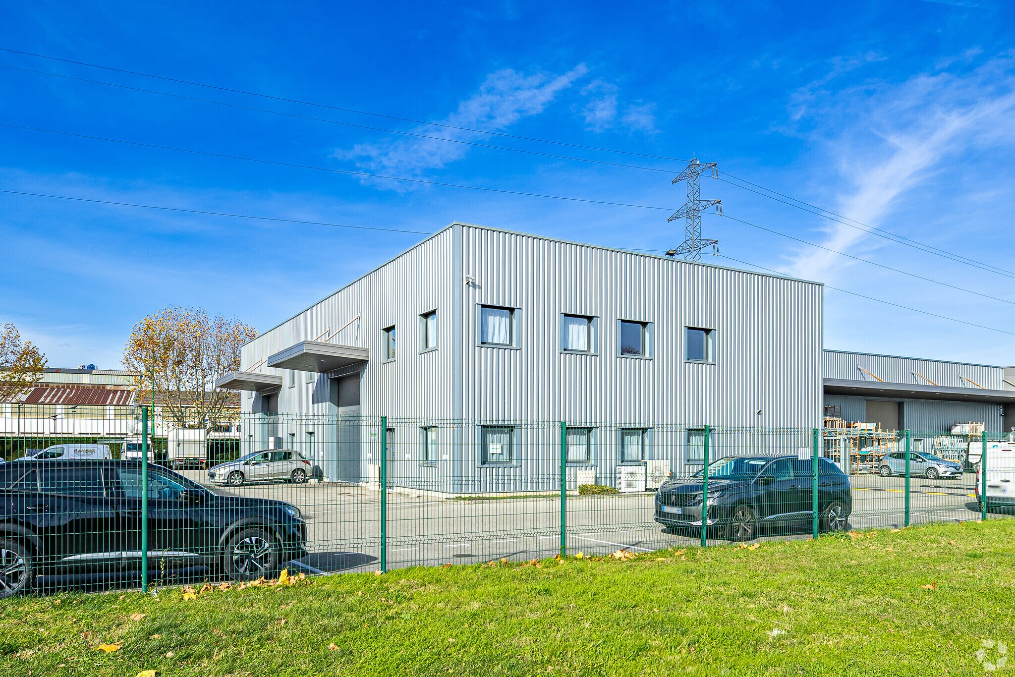 1 Avenue B, Saint-Priest for lease Primary Photo- Image 1 of 3