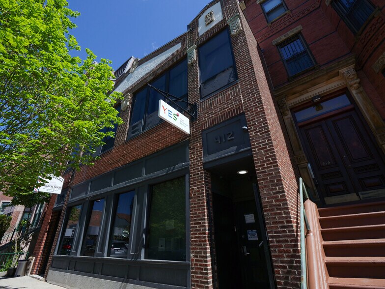 412 Massachusetts Ave, Boston, MA à vendre - Photo du bâtiment - Image 2 de 2