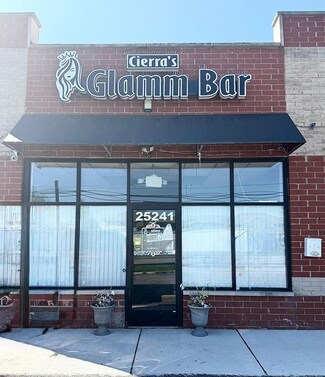 Plus de détails pour 25241-25251 Eureka Rd, Taylor, MI - Commerce de détail à louer