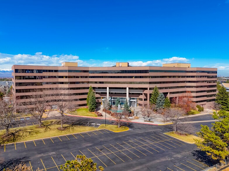 6300 S Syracuse Way, Centennial, CO à louer - Photo du bâtiment - Image 1 de 37