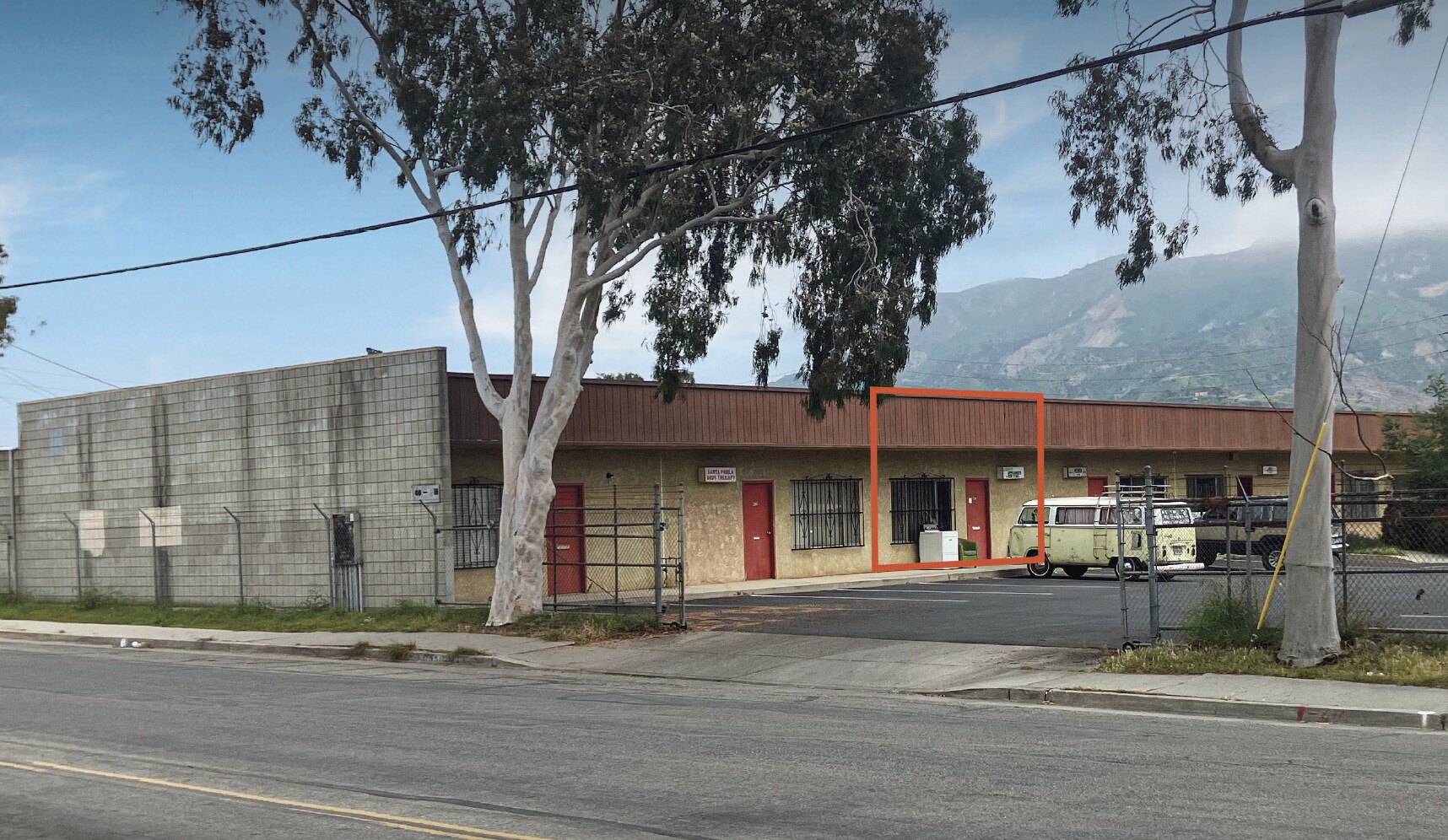 1204-1216 E Santa Paula St, Santa Paula, CA à vendre Photo du bâtiment- Image 1 de 1