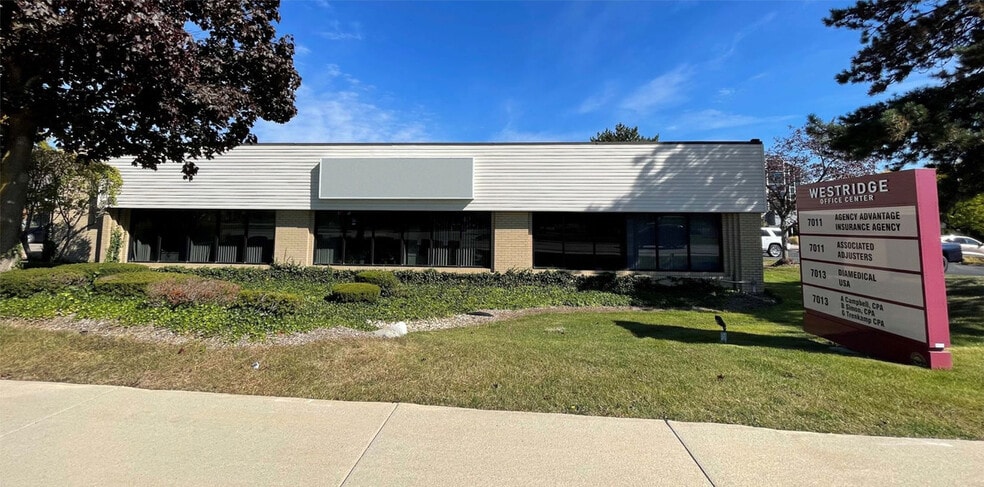7013 Orchard Lake Rd, West Bloomfield, MI for sale - Building Photo - Image 2 of 5