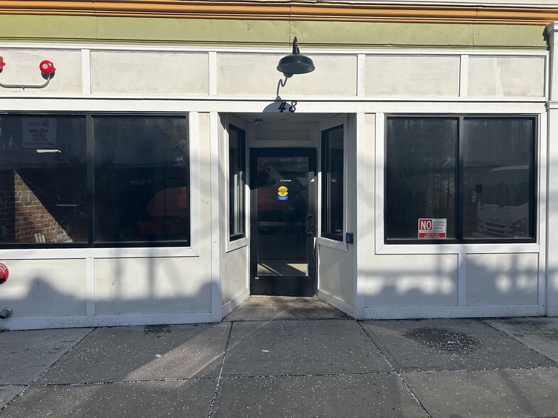 46-48 Millbury St, Worcester, MA for lease - Primary Photo - Image 1 of 3