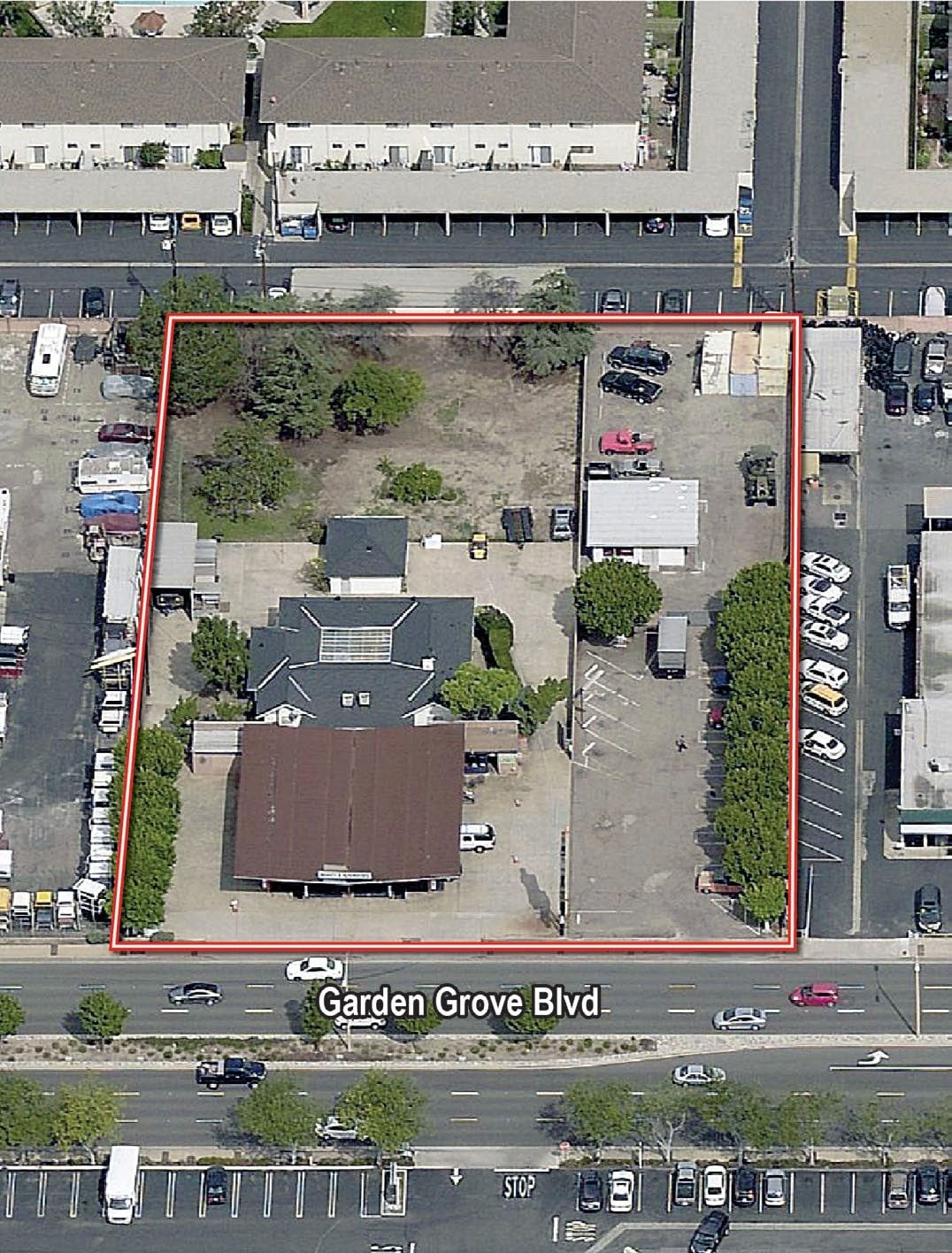 9891-9901 Garden Grove Blvd, Garden Grove, CA à vendre Photo principale- Image 1 de 8