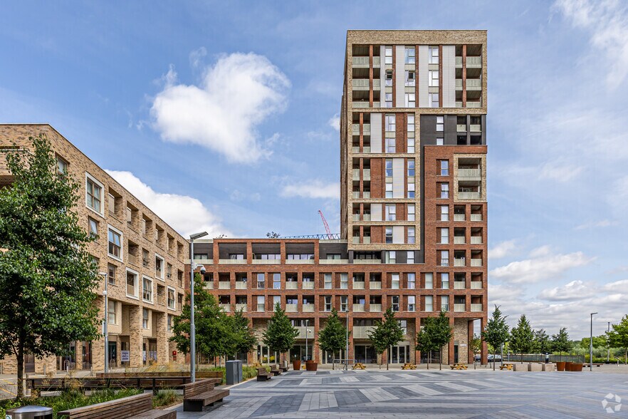 Starling Ct, Londres à louer - Photo du bâtiment - Image 3 de 4