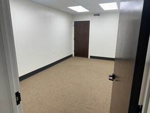 119 N Main St, Weatherford, TX à louer Photo intérieure- Image 2 de 3