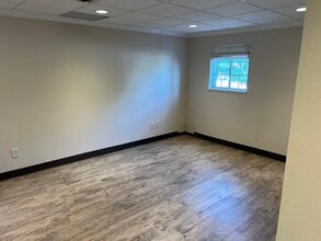 12750 S Saginaw St, Grand Blanc, MI for lease Interior Photo- Image 2 of 10