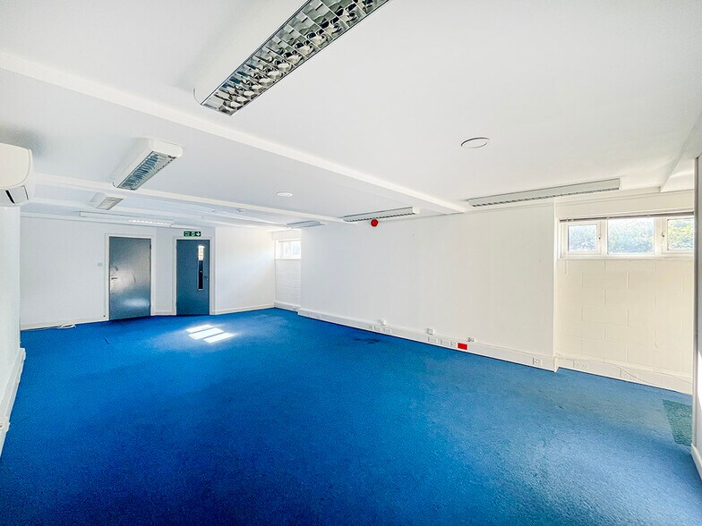 72 Station Rd, Liss à vendre - Photo intérieure - Image 3 de 10