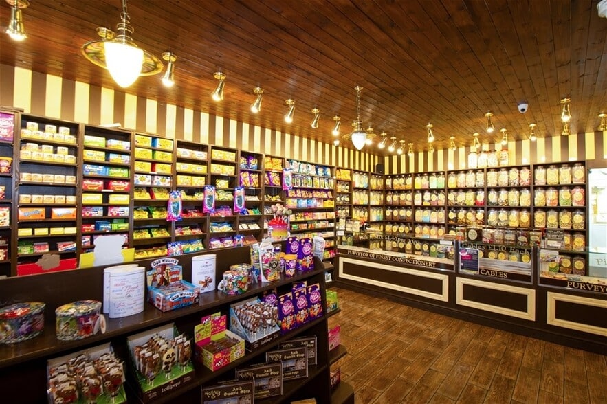 21-23 Church St, Inverness à vendre - Photo du bâtiment - Image 3 de 5