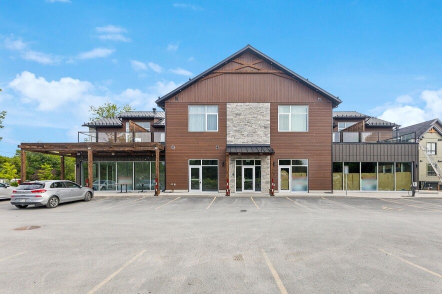 193 Ch D'old Chelsea, Chelsea, QC for lease - Building Photo - Image 1 of 4
