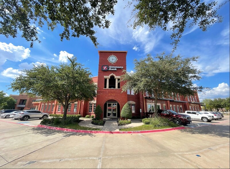 5712 Colleyville Blvd, Colleyville, TX à vendre - Photo principale - Image 1 de 1