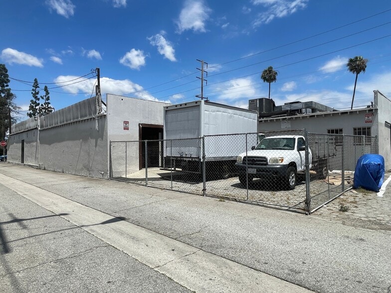 21401-21411 Norwalk Blvd, Hawaiian Gardens, CA for sale - Building Photo - Image 2 of 6