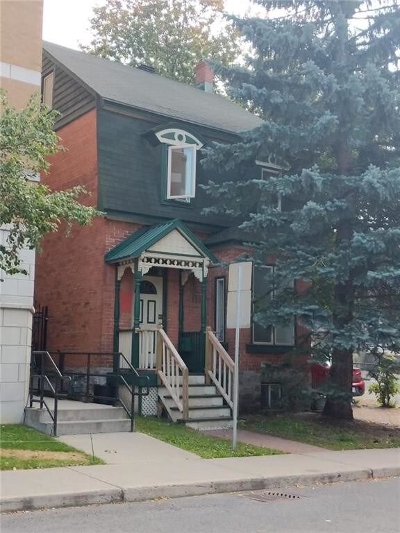 256 Besserer St, Ottawa, ON à vendre Photo principale- Image 1 de 1